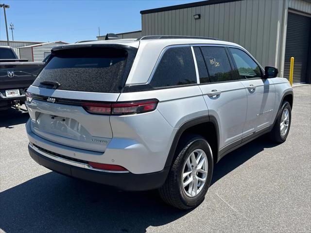 2025 Jeep Grand Cherokee Laredo X 4x2