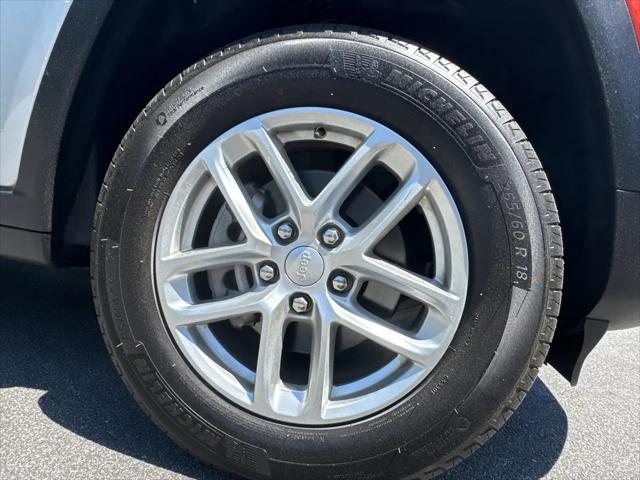 2025 Jeep Grand Cherokee Laredo X 4x2