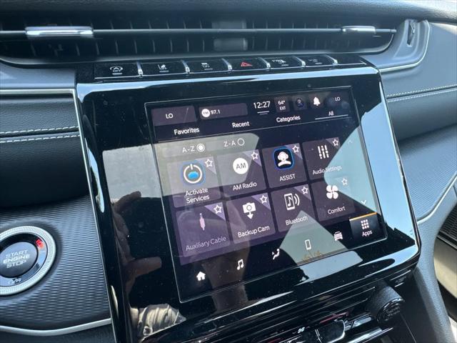 2025 Jeep Grand Cherokee Laredo X 4x2