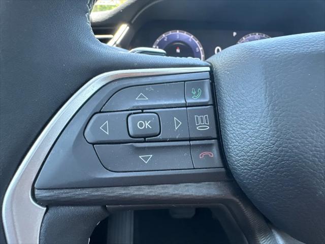 2025 Jeep Grand Cherokee Laredo X 4x2