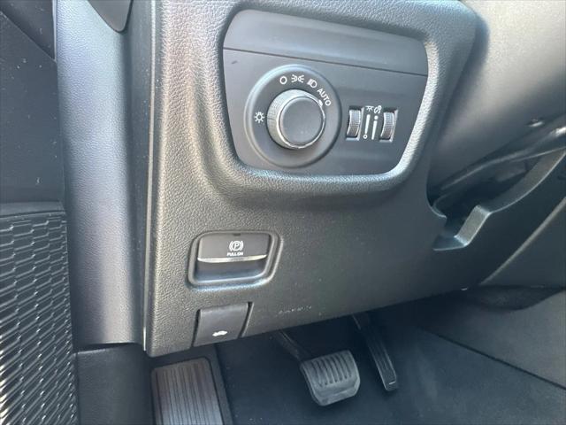 2025 Jeep Grand Cherokee Laredo X 4x2
