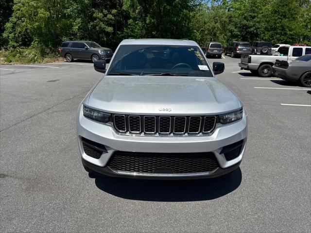 2025 Jeep Grand Cherokee Laredo X 4x2