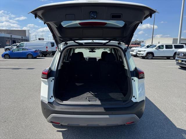 2023 Nissan Rogue S FWD