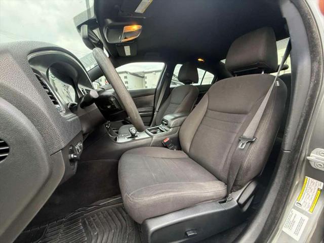 2012 Dodge Charger SE