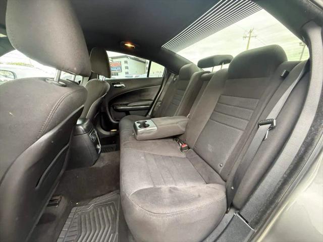 2012 Dodge Charger SE