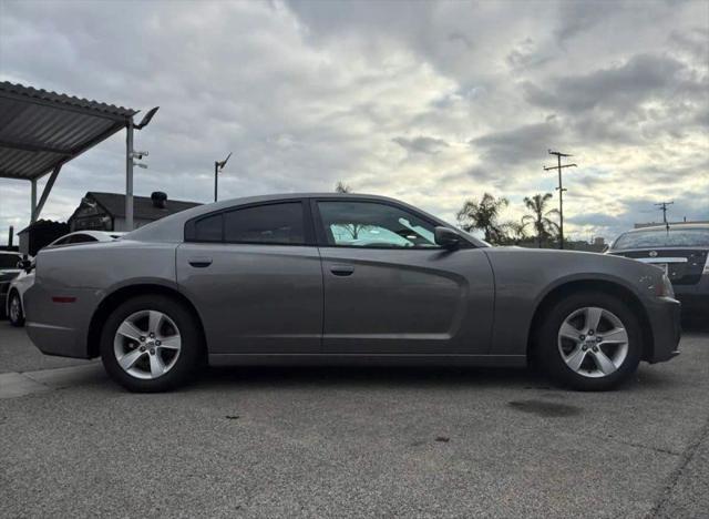 2012 Dodge Charger SE
