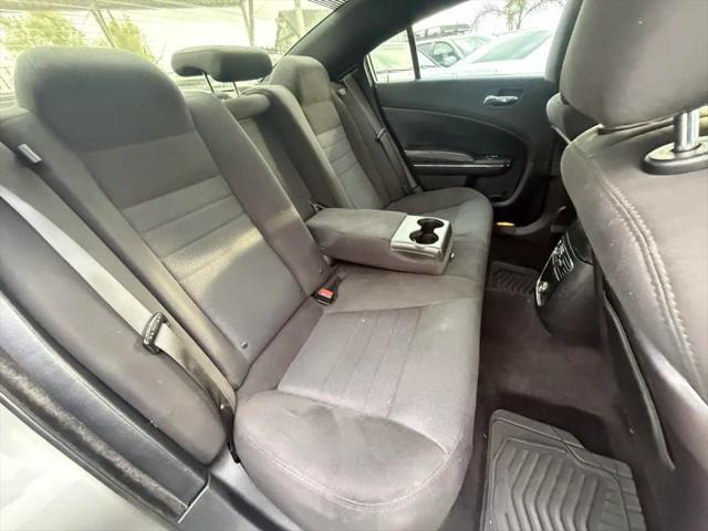 2012 Dodge Charger SE
