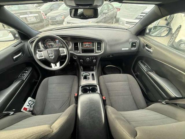 2012 Dodge Charger SE