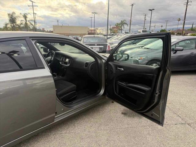 2012 Dodge Charger SE