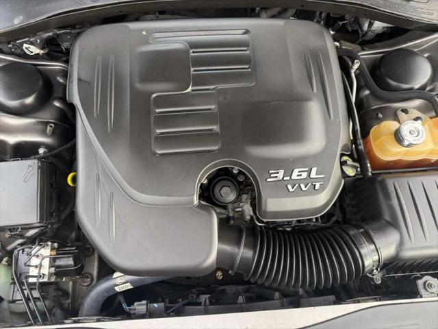 2012 Dodge Charger SE