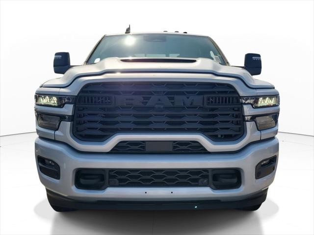 2026 RAM Ram 2500 RAM 2500 BLACK EXPRESS CREW CAB 4X4 64 BOX