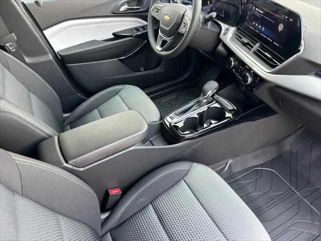 2026 Chevrolet Trax FWD LT