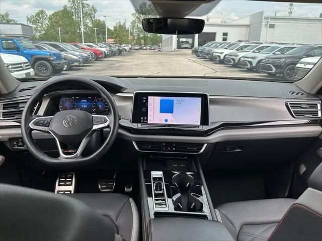 2025 Volkswagen Atlas 2.0T Peak Edition