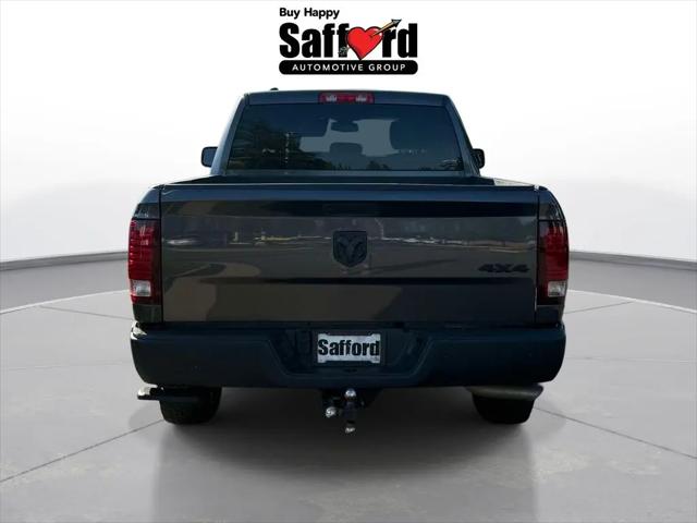 2022 Ram 1500 Classic Warlock Quad Cab 4x4 6'4" Box