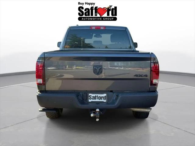2022 Ram 1500 Classic Warlock Quad Cab 4x4 6'4" Box