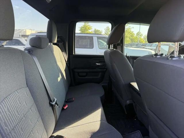 2022 Ram 1500 Classic Warlock Quad Cab 4x4 6'4" Box