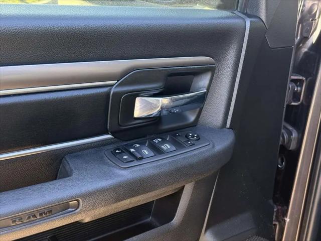 2022 Ram 1500 Classic Warlock Quad Cab 4x4 6'4" Box