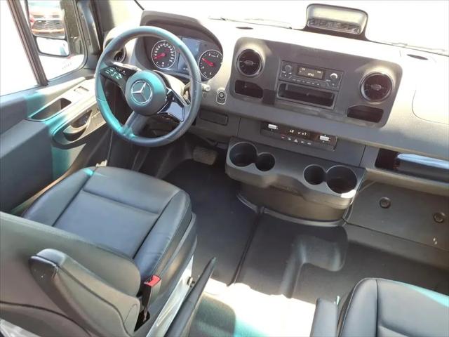 2025 Mercedes-Benz Sprinter 2500 Standard Roof 4-Cyl Diesel HO