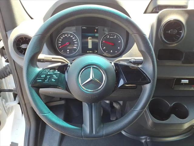 2025 Mercedes-Benz Sprinter 2500 Standard Roof 4-Cyl Diesel HO