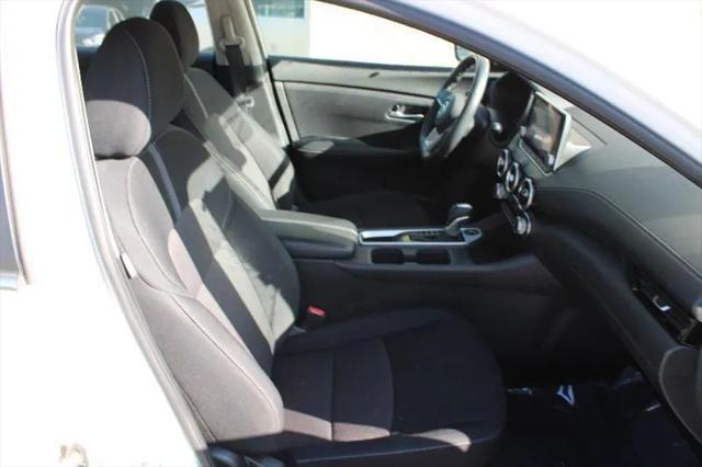 2023 Nissan Sentra SV Xtronic CVT