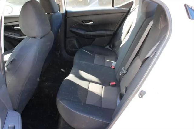 2023 Nissan Sentra SV Xtronic CVT