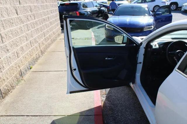 2023 Nissan Sentra SV Xtronic CVT