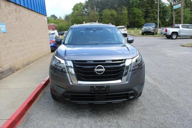 2023 Nissan Pathfinder SV FWD