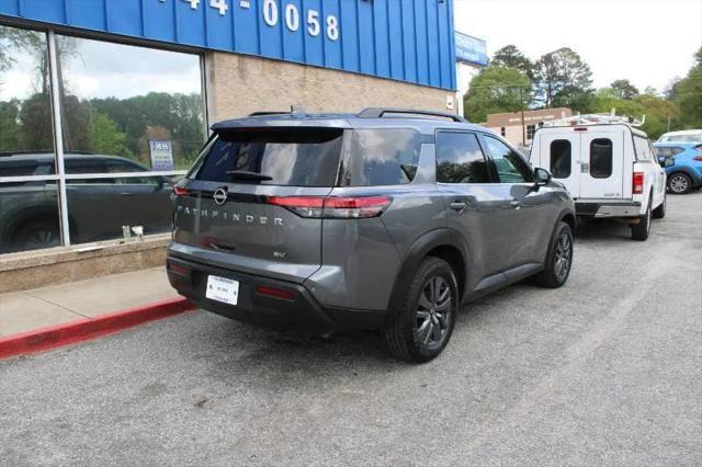 2023 Nissan Pathfinder SV FWD