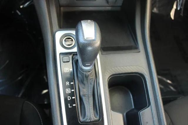 2022 Nissan Sentra SV Xtronic CVT