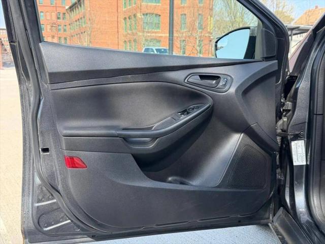 2017 Ford Focus S
