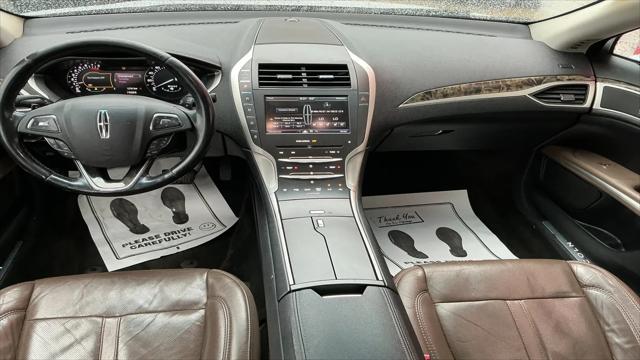2016 Lincoln MKZ FWD