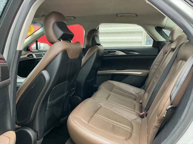 2016 Lincoln MKZ FWD