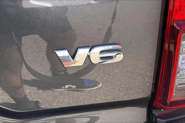 2023 Toyota Tacoma SR V6