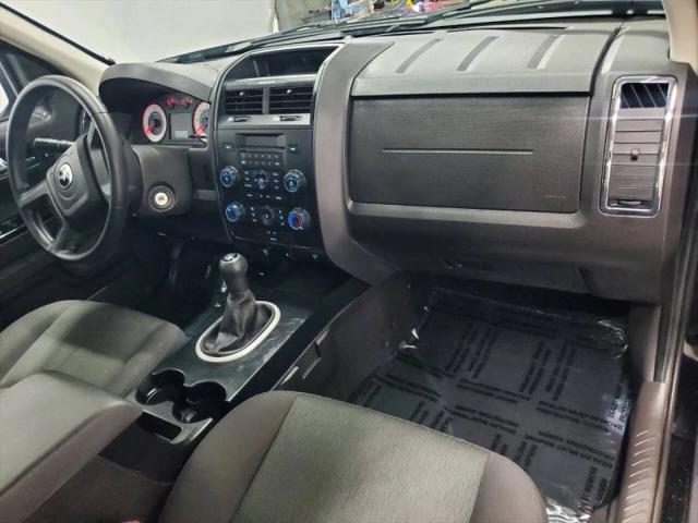 2010 Mazda Tribute i Sport