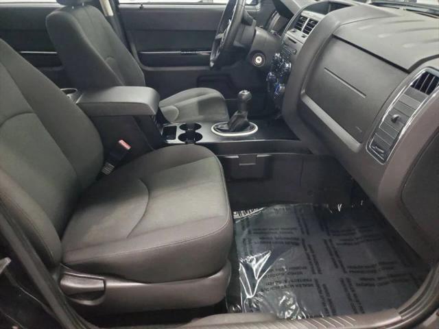 2010 Mazda Tribute i Sport