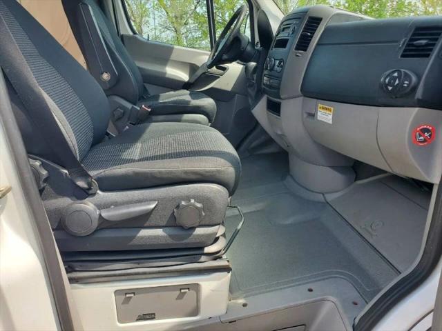 2008 Freightliner Sprinter Base