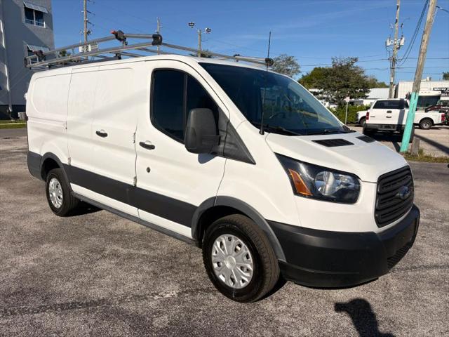 2018 Ford Transit w/60/40 Side Door w/RWB