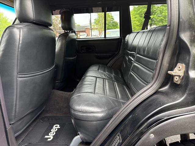 2001 Jeep Cherokee Sport