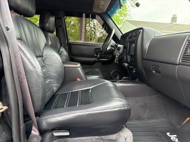 2001 Jeep Cherokee Sport