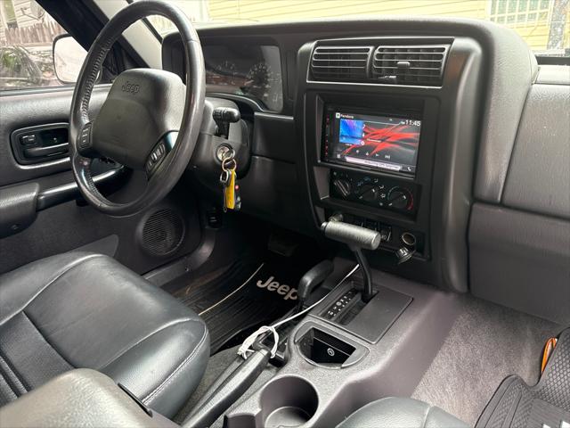 2001 Jeep Cherokee Sport