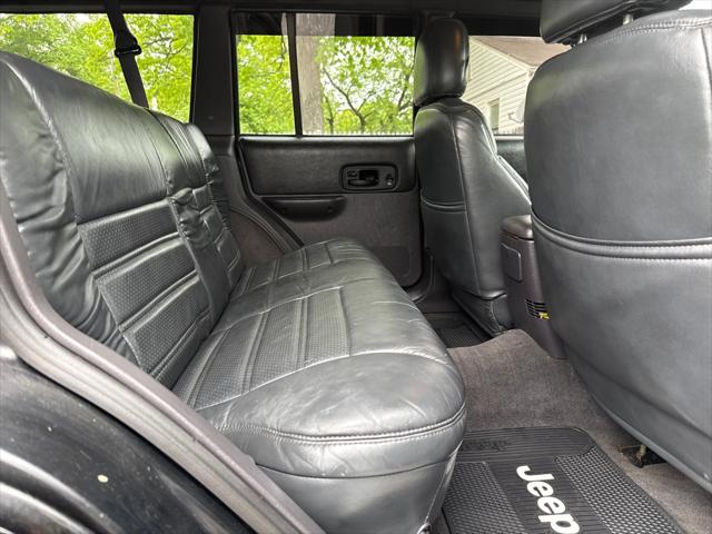 2001 Jeep Cherokee Sport