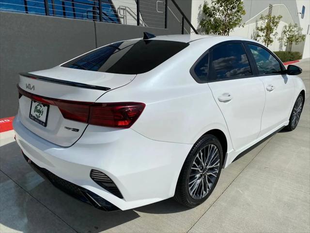 2023 Kia Forte GT-Line