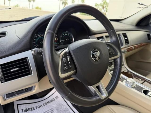 2015 Jaguar XF 2.0T Premium