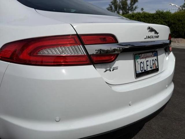 2015 Jaguar XF 2.0T Premium