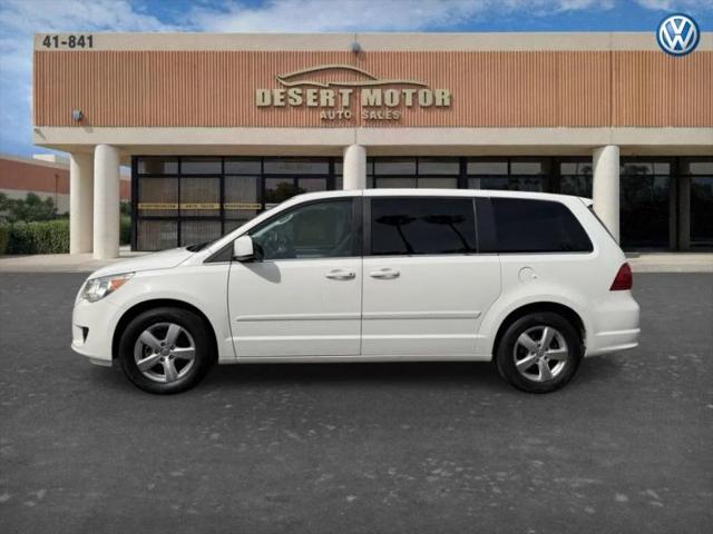2010 Volkswagen Routan SE