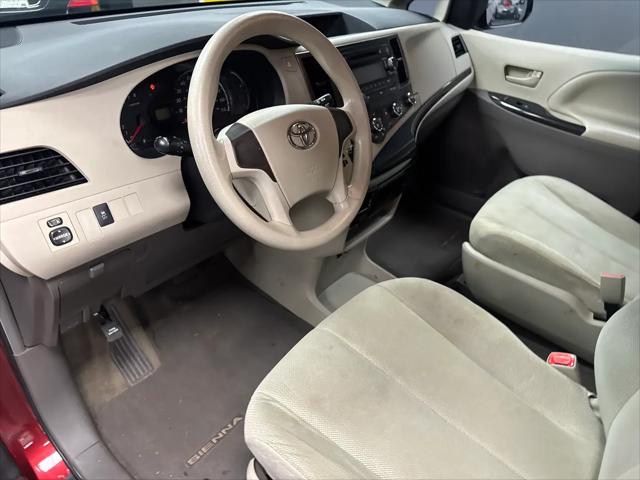 2011 Toyota Sienna LE