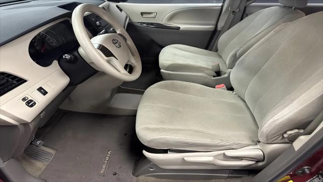 2011 Toyota Sienna LE