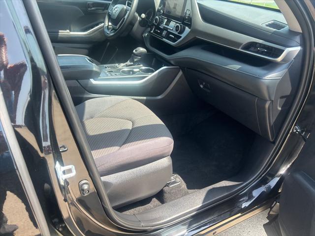 2025 Toyota Highlander LE