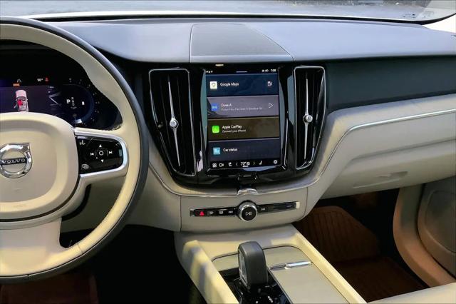 2023 Volvo XC60 B5 Plus Dark Theme