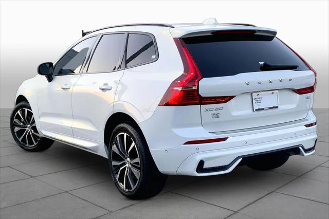 2023 Volvo XC60 B5 Plus Dark Theme